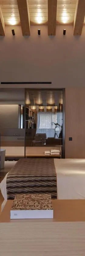 The Blackpine Hotel - Small Luxury Hotels, Hotel in Escaldes-Engordany