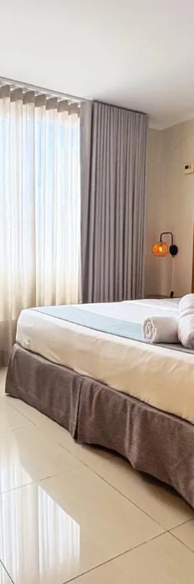 Majestic City Suites & Beach Hotel, Hotel in Willemstad