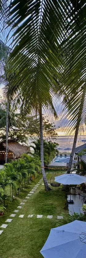Southseas Beach Resort and Dive Center, Hotel in Santander