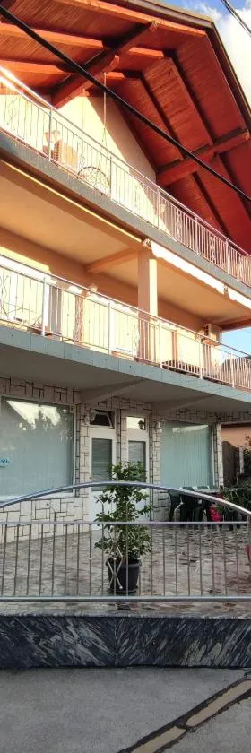 Prenoćište BORIK, Hotel in Sanski most