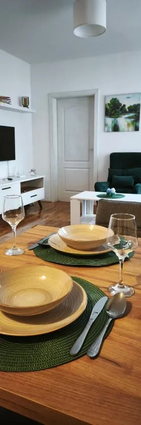 Stan na dan Dašnica, Hotel in Bijeljina