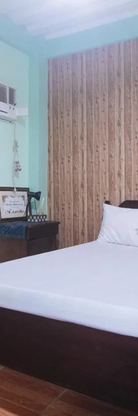 En Gedi Beach Resort by RedDoorz, Hotel in Iba