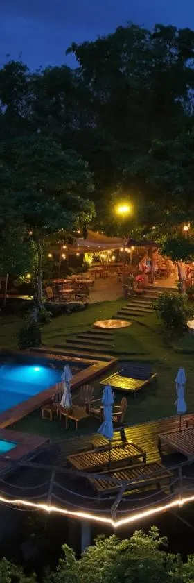 Nakabalo Guesthouse & Restaurant, Hotel in Siquijor