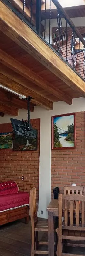 "Arte en el desván" Rustic loft - Desván rústico, Hotel in Tenancingo de Degollado