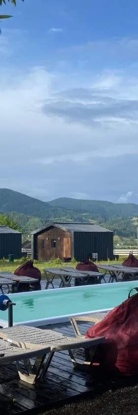 Красник Хілс, Hotel in Krasnik