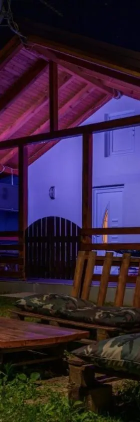 Holiday Home "Rivulet", Hotel in Praščijak