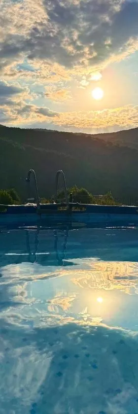 садиба В ГОРАХ у Аліни, Hotel in Solotschyn