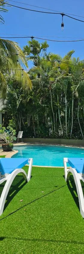 Quints Travelers Inn, Hotel in Willemstad