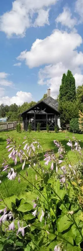 Alejas Namiņš, Hotel in Jurģi