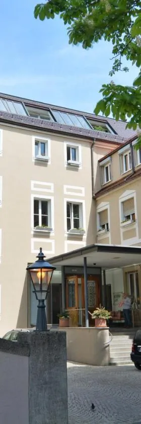 Dom Hotel, Hotel in Augsburg