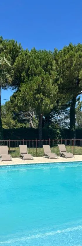 The best available hotels & places to stay near Lansargues, フランス