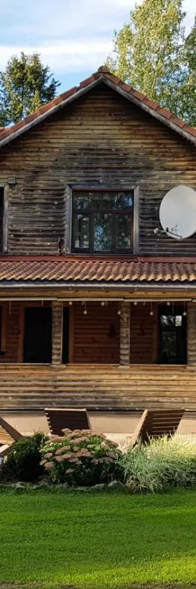 Viesu nams Jaunzilakši, Hotel in Vireši