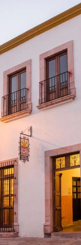 Cinco de Mayo Hotel, Hotel in Querétaro