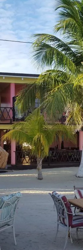 Alan's Paradise Hotel, Hotel in Placencia Village
