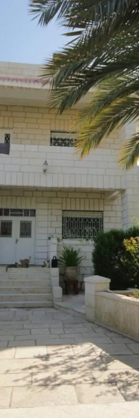 Auberg-Inn Guesthouse, Hotel in Jericho