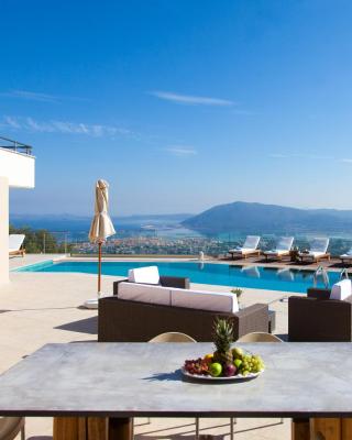 Alivia Lefkas Luxury Villas