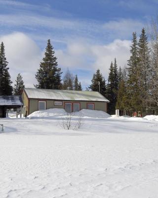 Lakeside House in Lapland