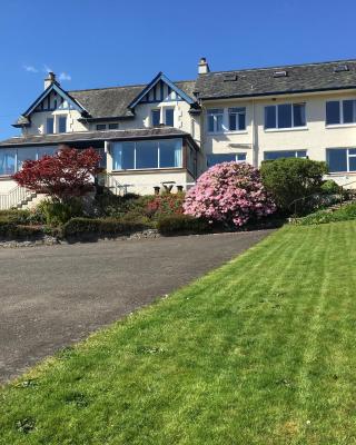 Lochearnhead Hotel