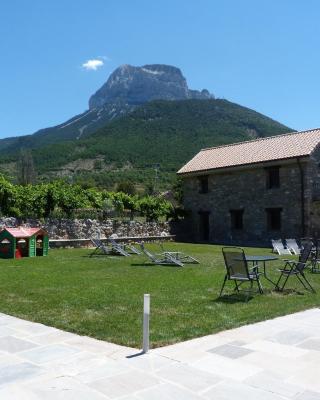Puerta de Ordesa Garden