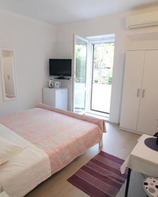 Rooms Feme
