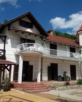 Valcsics Villa Panzió