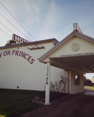 Casey on Princes Motel