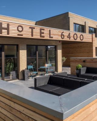 Hotel 6400