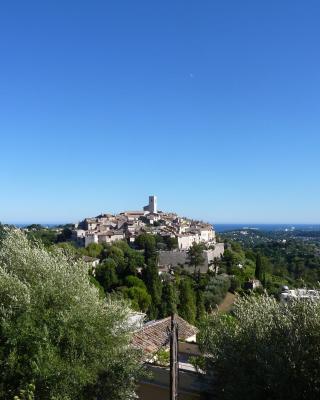 la maison aux bonsais