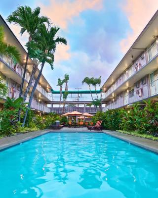 Pacific Marina Inn Airport