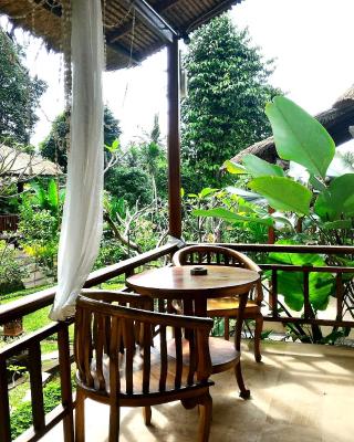 Astawa House