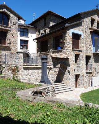 Casa Dieste Apartamentos Turísticos en Boltaña