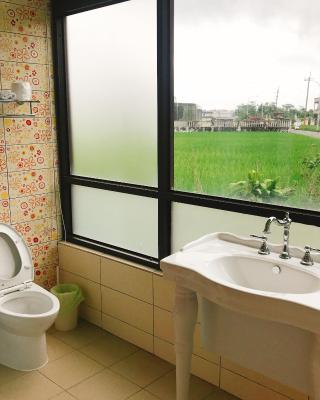 旅人空間The Cube Inn Homestay本民宿未與Agod a合作 We are not partnered with Agod a