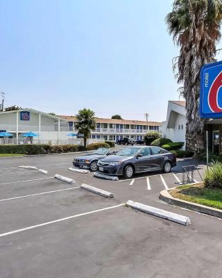 Motel 6-Sunnyvale, CA - South