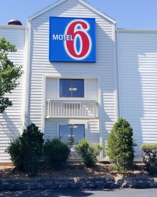 Motel 6-Maryland Heights, MO