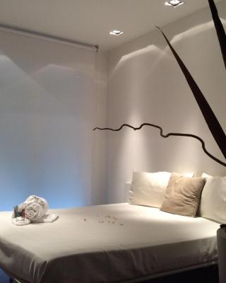 15.92 Hotel
