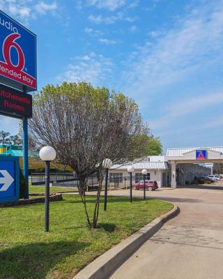 Studio 6-Tyler, TX