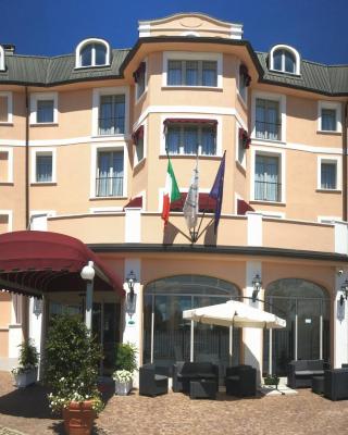 Green Hotel