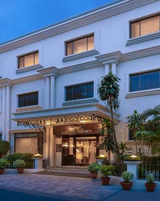 La Place Sarovar Portico