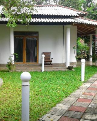 River Retreat Sigiriya