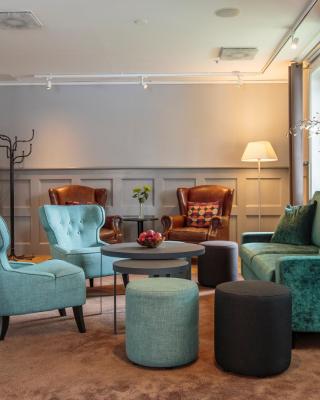 Home Hotel Uman