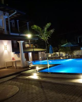 Malee Villa (Beach Inns Holiday Resort)