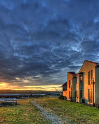 Stanley Village Waterfront Accommodation