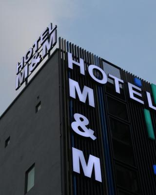 M&M Hotel