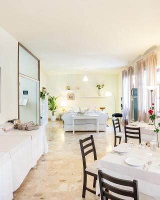 B&B Happiness - City Center
