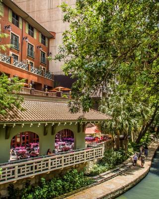 Hotel Valencia Riverwalk