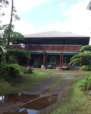 Aloha Crater Lodge