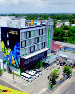 MaxOneHotels at Belstar Belitung