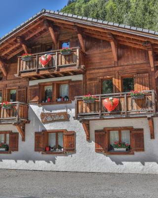 Bed and Breakfast Chalet Manava