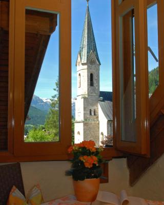 Dachstein West Hotel GmbH-Kirchenwirt Russbach