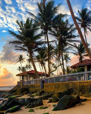 Shanthi Beach Resort